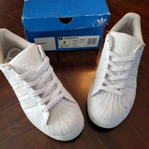 {Adidas} Size 7 Superstar Sneakers White